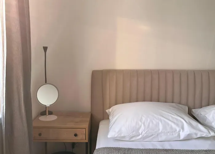 Appartamento Aurora *